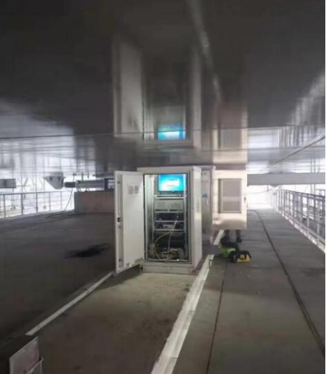 项目现场火车2.jpg